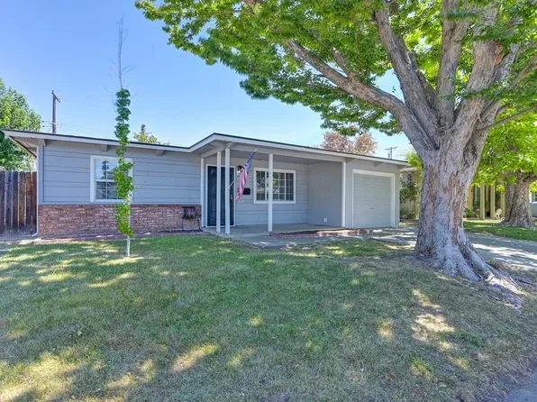 5451 70th St, Sacramento, CA 95820
