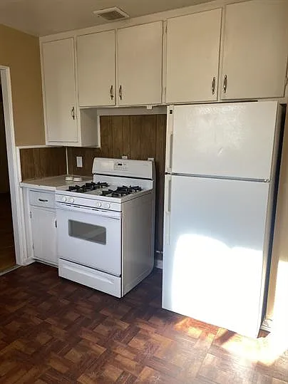 2 bed, 780 sqft, $1,749 — Photo 4