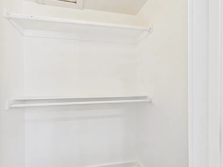 607 Foch St #C — Photo 11