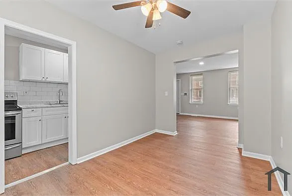 3427 Ravenwood Ave — Photo 11