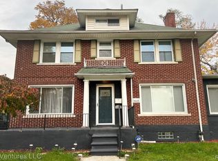 9295 W Outer Dr, Detroit, MI 48219
