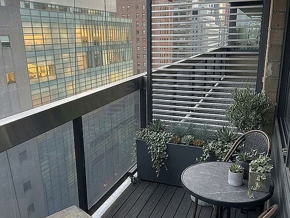 3rd image of 515 E 72nd St APT 15D