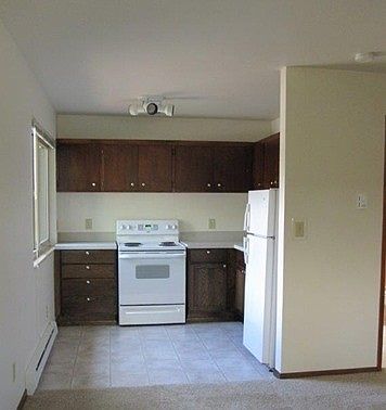 5th image of 12301 33rd Ave NE