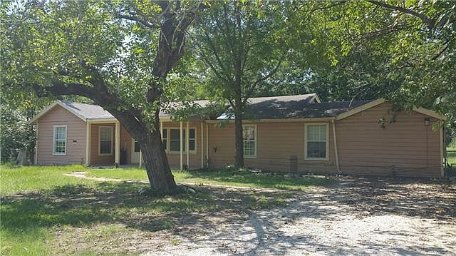 1st image of 501 Old London Ln