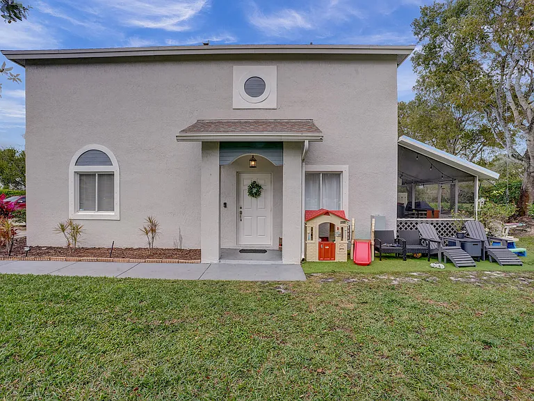 1488 SW 47th Ave — Photo 30
