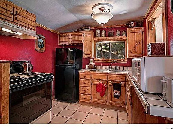 5th image of 836 Virginia Ct