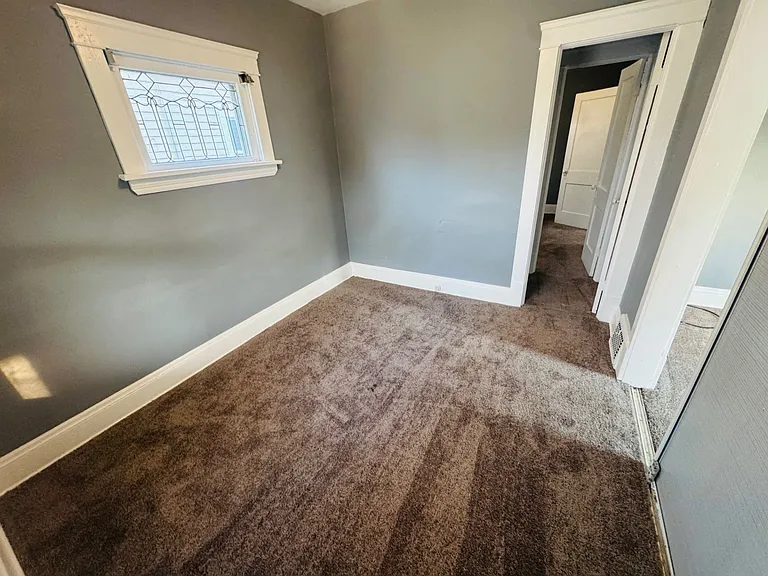 10004 Mt Auburn Ave — Photo 13