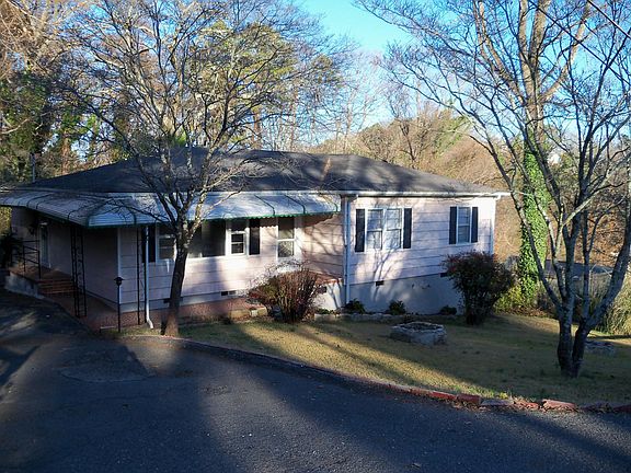 2nd image of 3103 Mason Dr