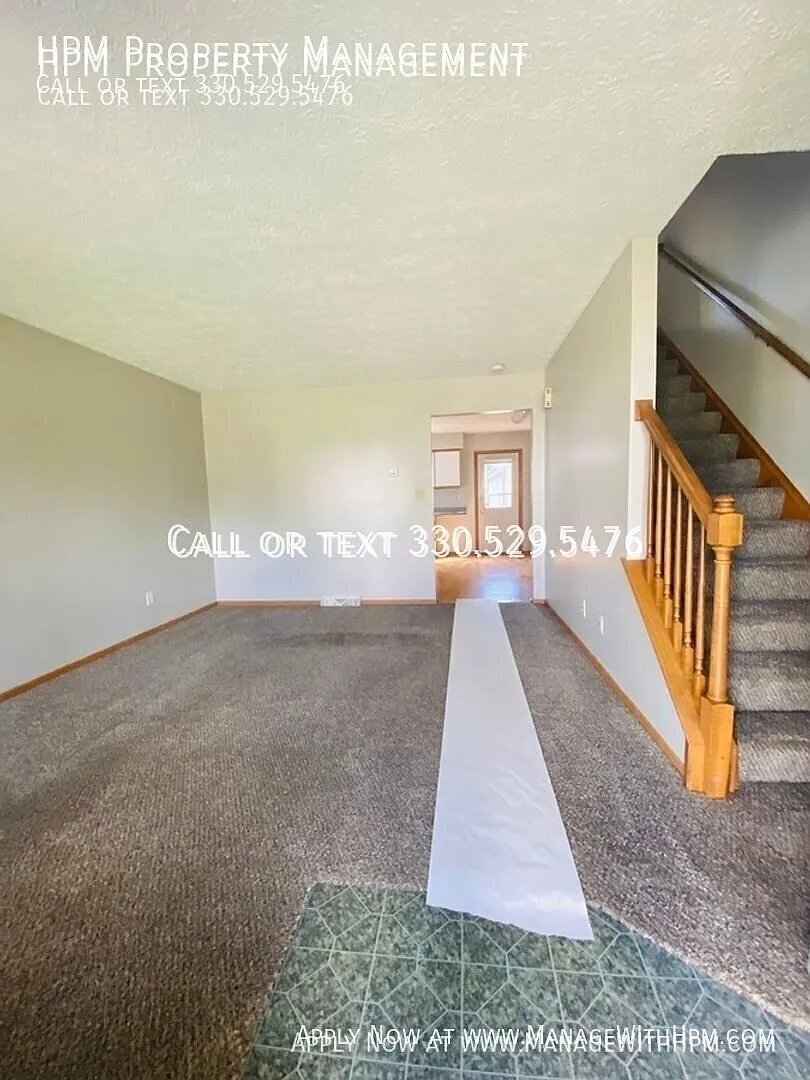 2 bed, 1.5 bath, 1008 sqft, $1,195 — Photo 3