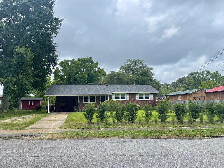 1731 Wasp St — Photo 1