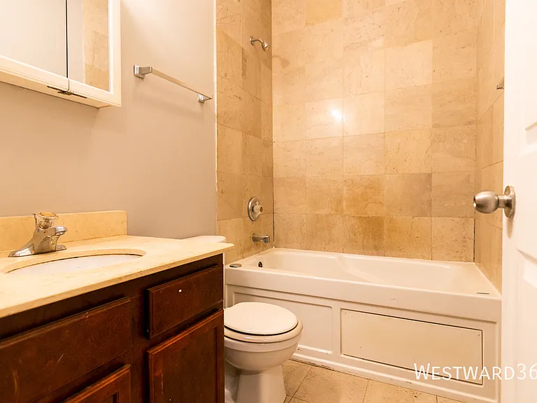 6508 N Seeley Ave #3 — Photo 8