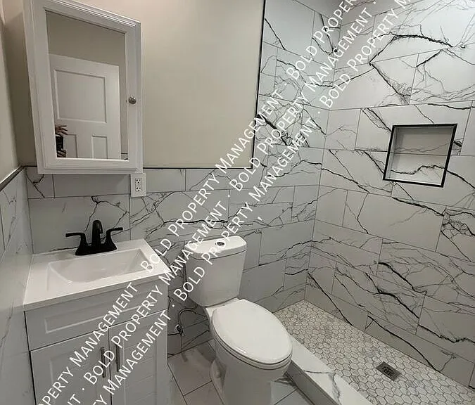 501 E Arch St — Photo 21