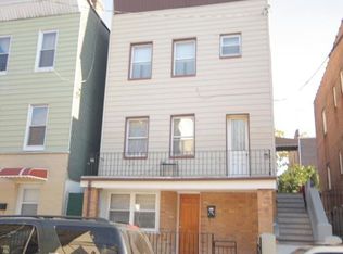 2371 36th St, Astoria, NY 11105
