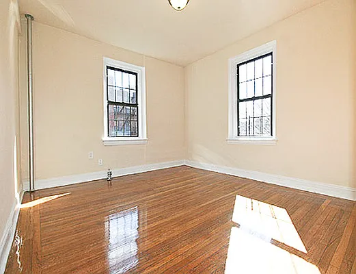 Rented by SW Queens Mezzanine | media 34