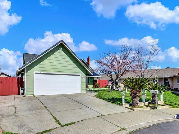 2nd image of 607 Bonita Court