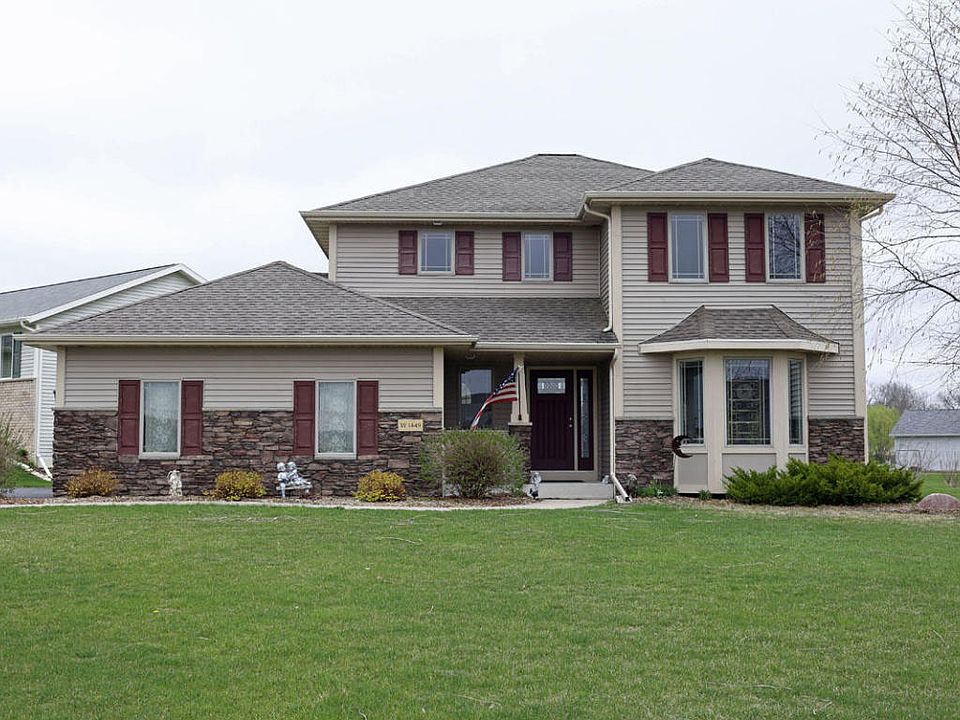 1st image of W1449 Stoney Brook Ct