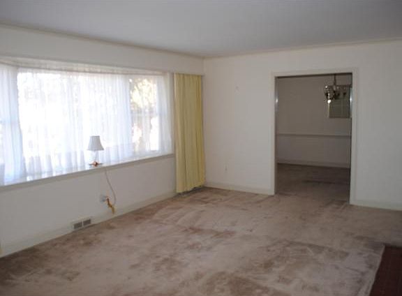 Living room with bay window