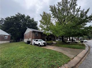 2901 Tepee Ave, Independence, MO 64057