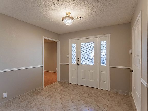 2nd image of 2505 Learmont Dr