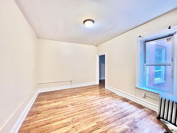 3rd image of 2267 Kennedy Blvd APT 11