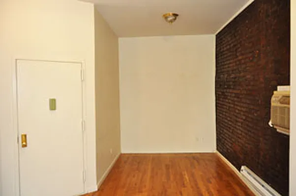 Rented by Blue Star Apartments | media 57