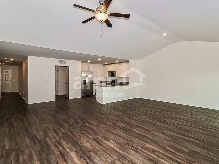 1208 Dogwood Neck Dr — Photo 6