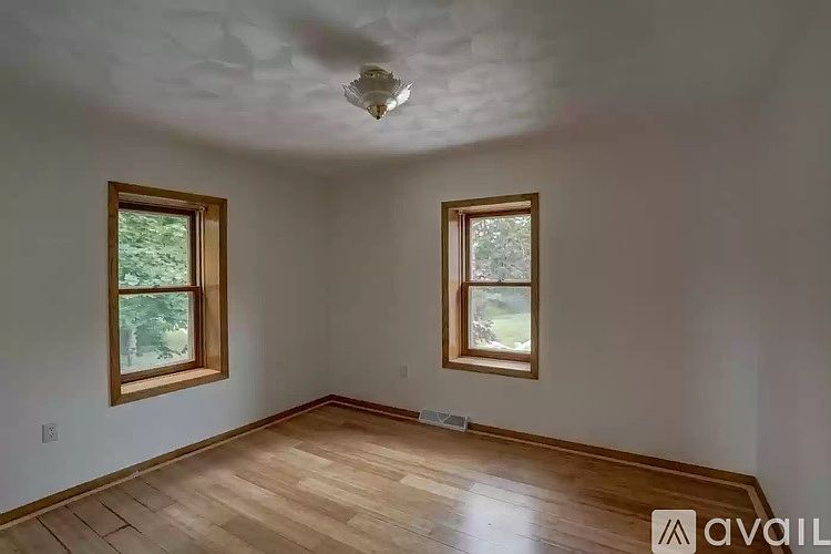 1st image of 2296 Tower Dr #2