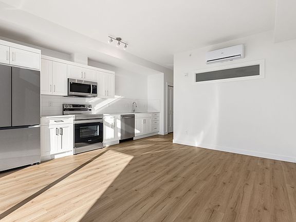 3rd image of 55 Lucas Blvd NW Unit 1402