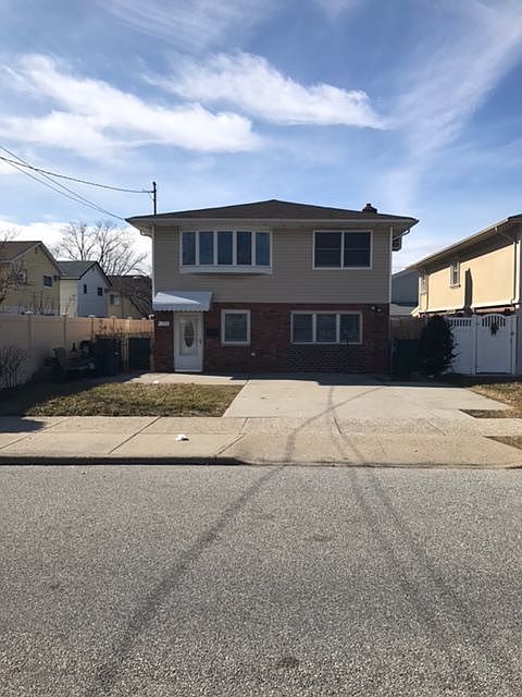 1st image of 16350 91st St