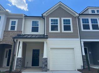 28 Hyacinth Ln, Angier, NC 27501