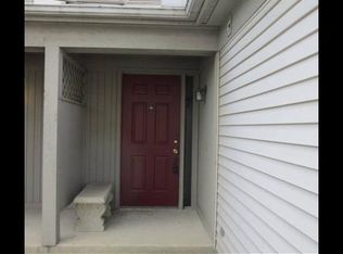 22555 Silver Creek Dr #21, Woodhaven, MI 48183