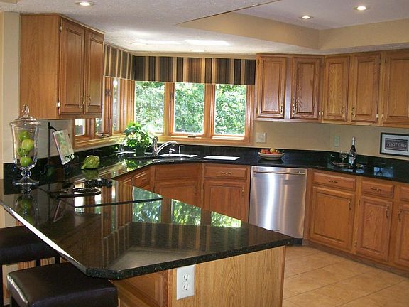 2nd image of 1942 Haverton Dr