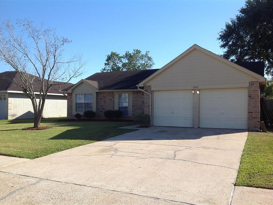 1st image of 507 Saberwood Dr