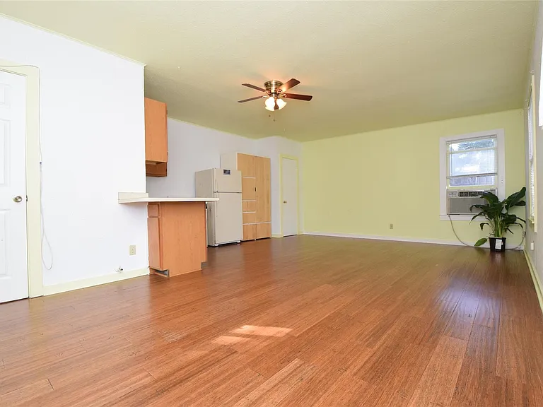 2801 Lafayette Ave #B — Photo 4