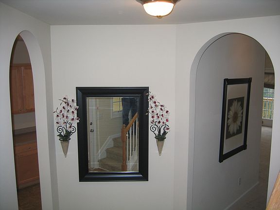 3rd image of 2430 Suwanee Pointe Dr