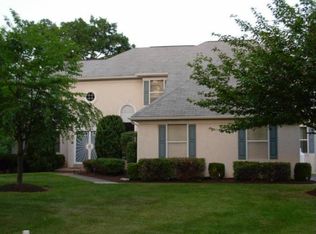 104 Grouse Ct, North Wales, PA 19454