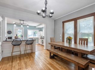 5427 Florence Blvd, Omaha, NE 68110