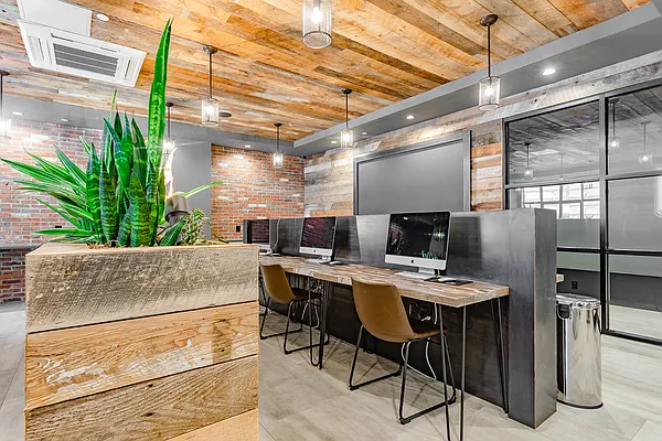 Rented by MySpaceNYC | media 46