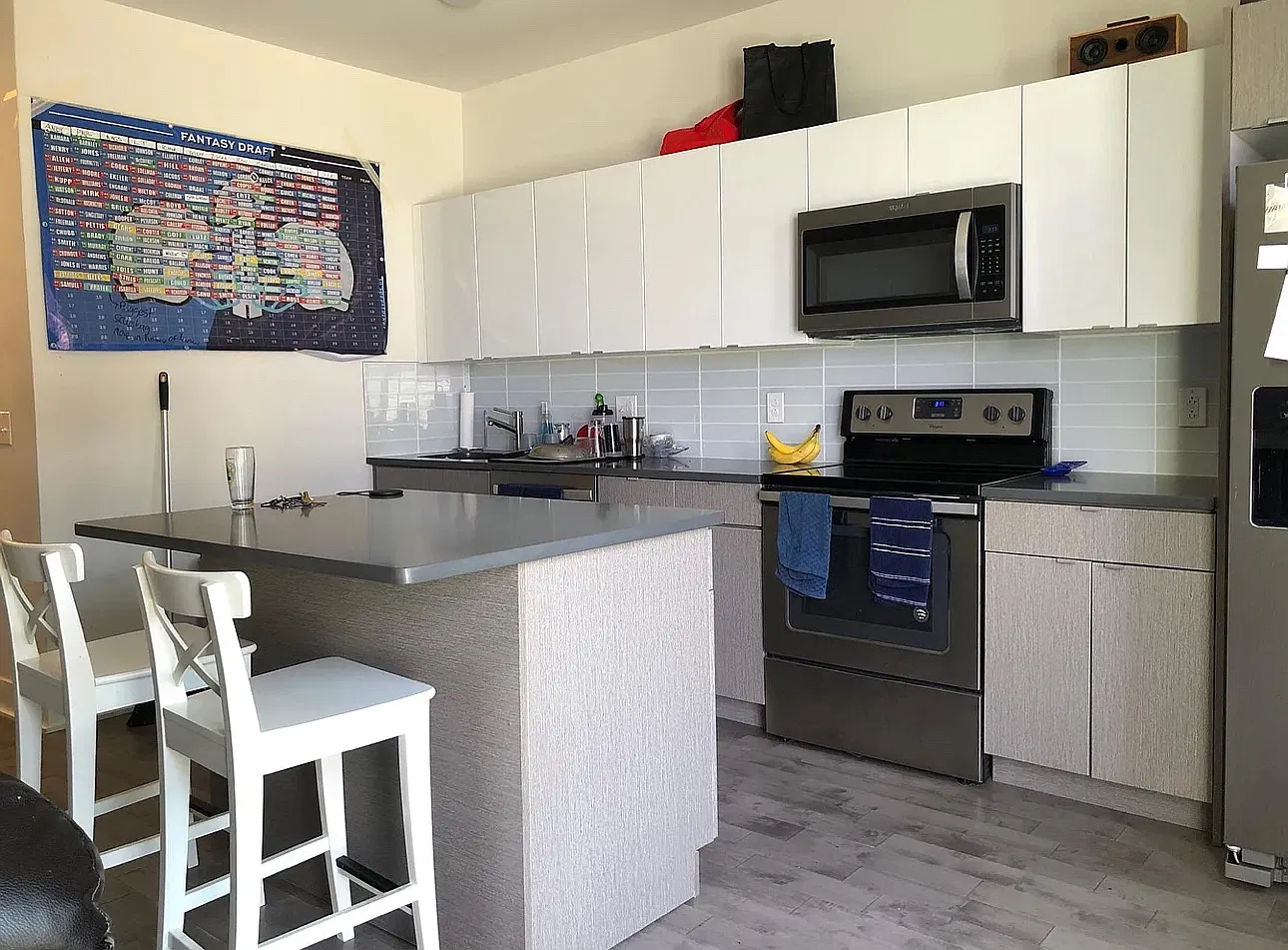3 bed, 2.5 bath, 1500 sqft, $3,000 — Photo 3