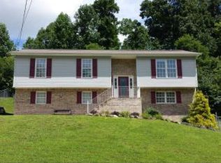 204 Valley Crst, Mount Carmel, TN 37645