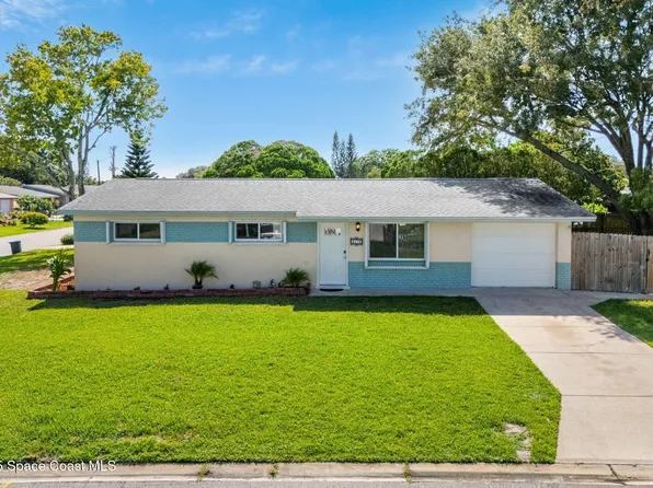 4172 Hammock Dr, Melbourne, FL 32935