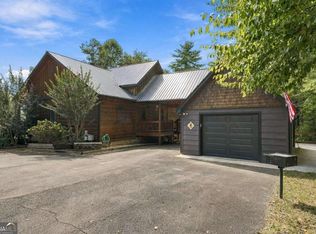 2124 Maxwell Rd, Blue Ridge, GA 30513