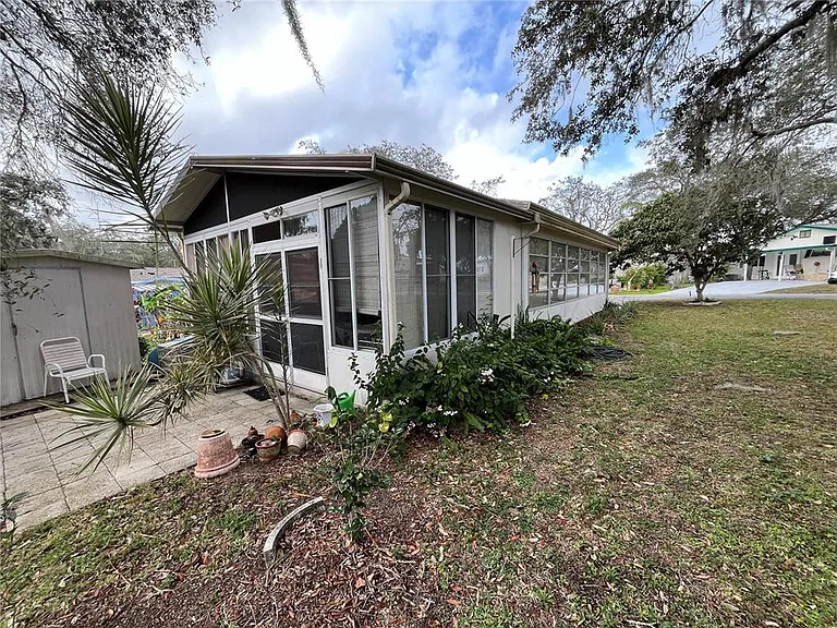 16 Grey Fox Ln — Photo 16