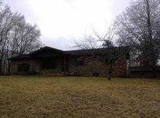 160 Lynwood Ln, Oneida, TN 37841