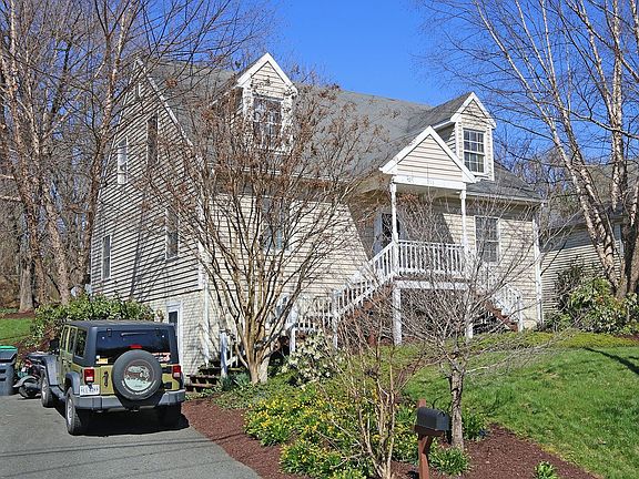 2nd image of 755 King St #King755-b