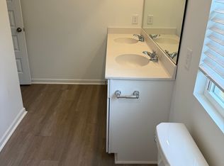 103 Pine Gate Dr, Summerville, SC 29483