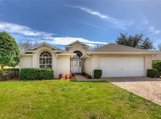 4925 Treasure Cay Rd, Tavares, FL 32778