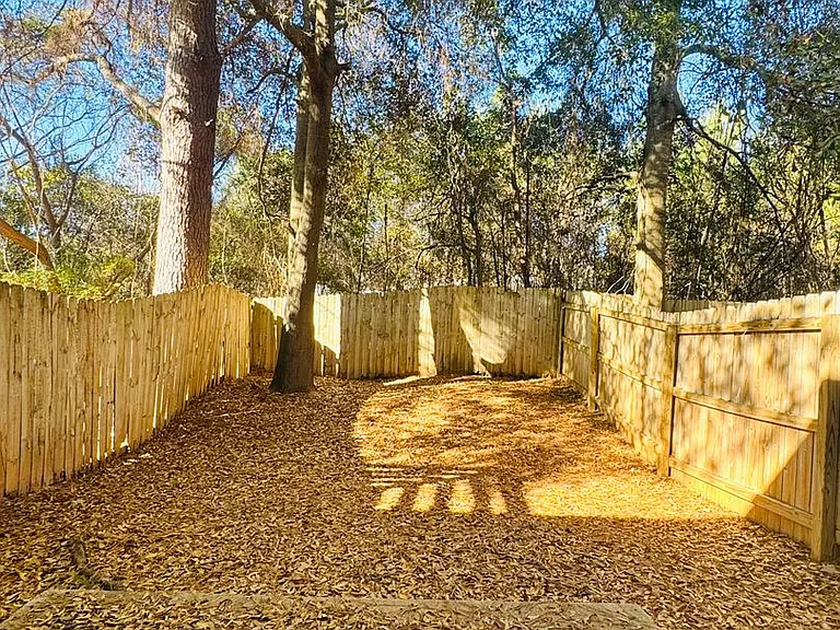 178 Commons Dr — Photo 14