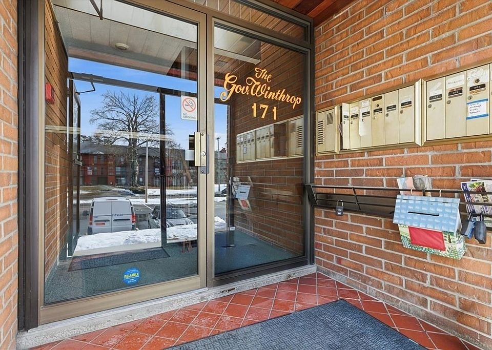1st image of 171 Highland St APT 204