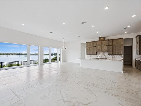 3rd image of 14168 LARKSPUR LAKE DRIVE